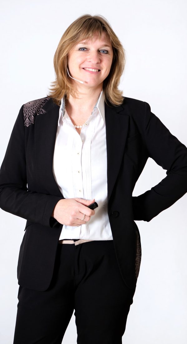 WEB-Manuela-Schuhmann